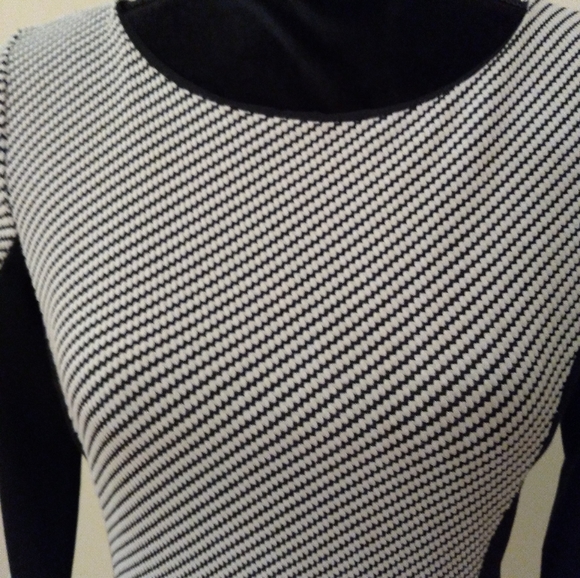 Banana Republic Ponte Knit Dress - Picture 2 of 9